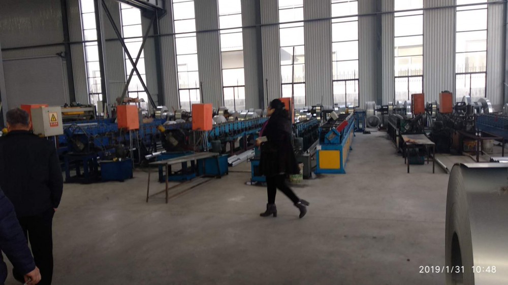 門框成型機(jī)